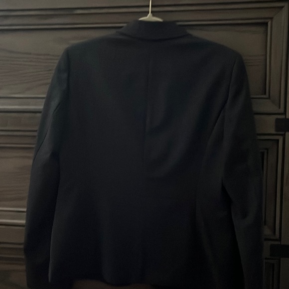 Mid Grey with black buttons blazer by Jones New York(Stretch).It’s new with tags - Picture 2 of 2